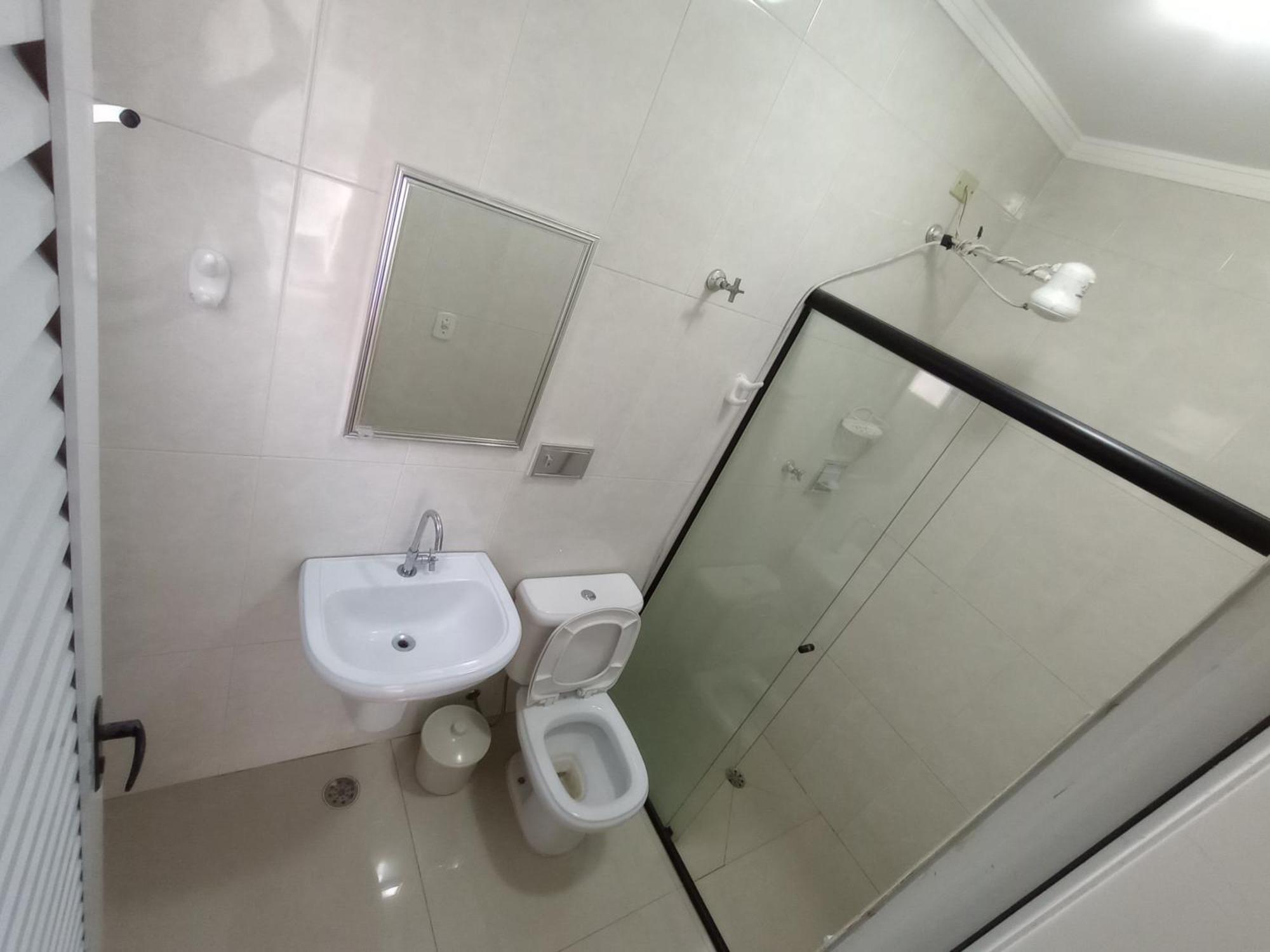 Casa de hóspedes Casa Super Completa Com Cama King Size 5 Minutos Do Metro *